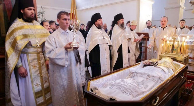 захоронение до или после 3-го дня