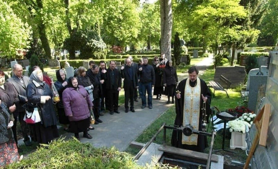 Зачем отпевают покойных