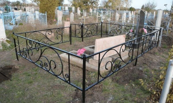 Ограды на могилу